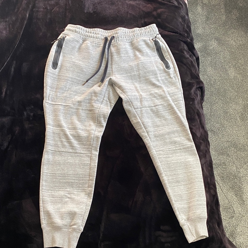 Kyodan Light Gray Joggers with Black Accents